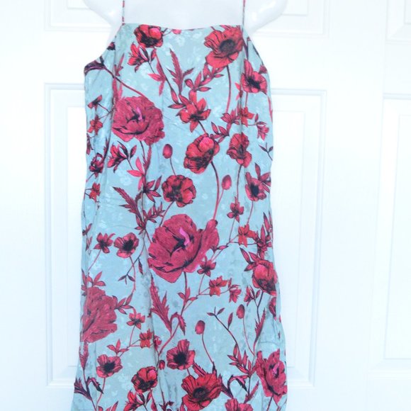 3 for $25 - H&M Floral Slip Dress - Picture 2 of 5